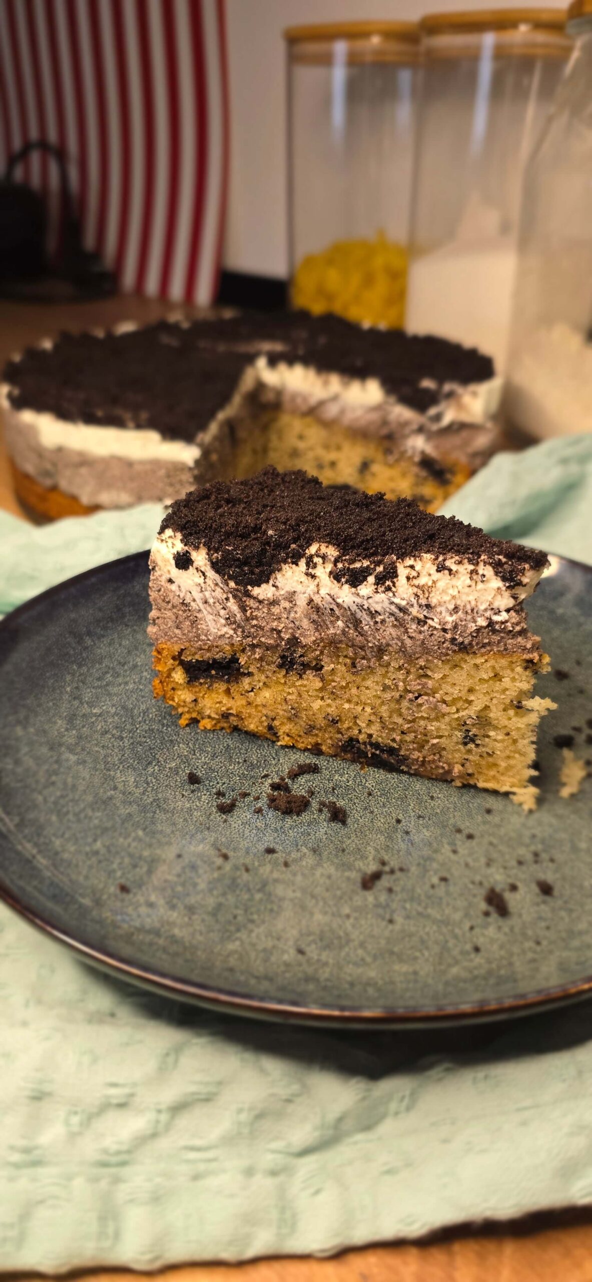 Oreo Mousse Cake