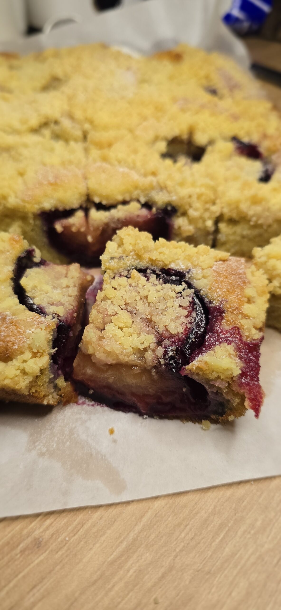 Prajitura cu prune si crumble
