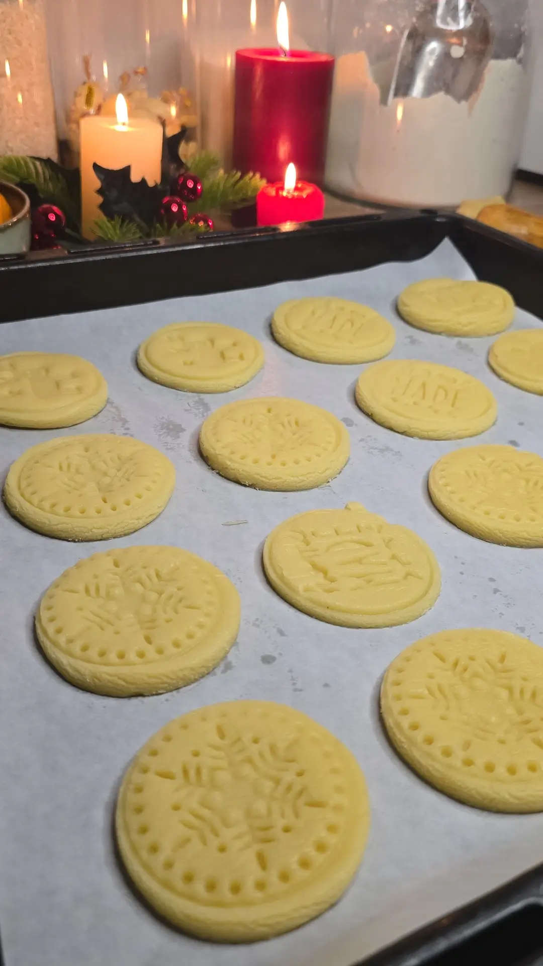 Christmas cookies – Biscuiti cu unt